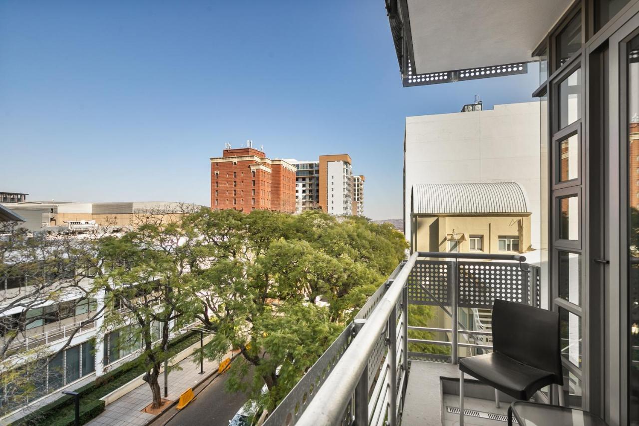 Easy Stay - The Median Rosebank Johannesburgo Exterior foto